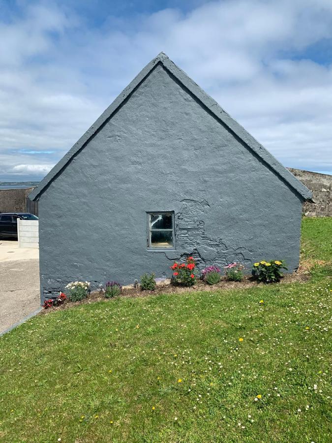 Traditional Farm House In The Old Head Of Kinsale Cork Esterno foto