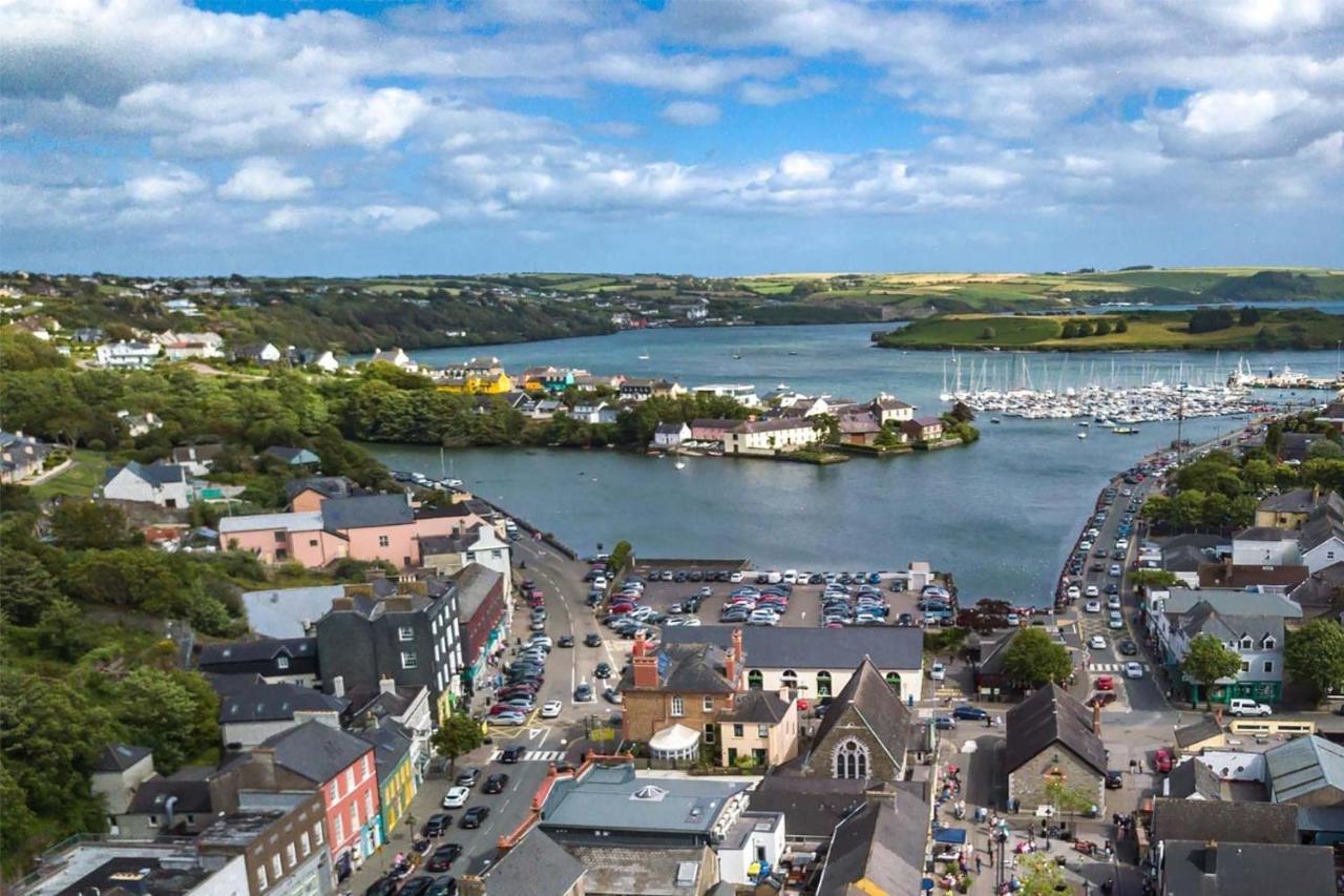 Traditional Farm House In The Old Head Of Kinsale Cork Esterno foto
